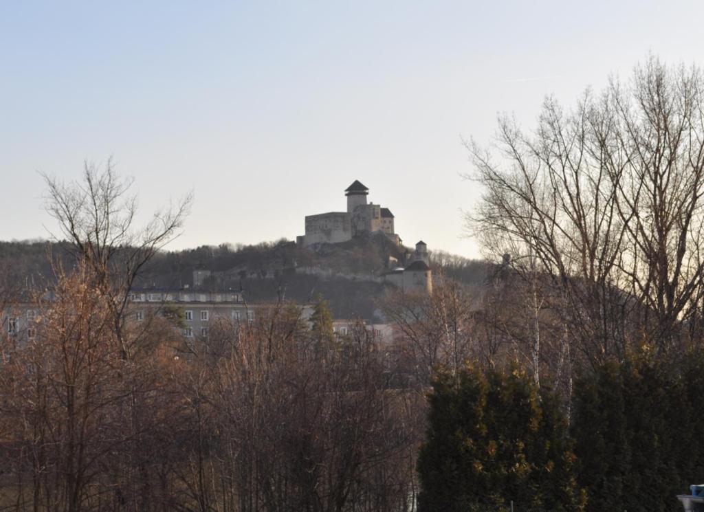 Sport Hotel Ostrov Trenčín Exteriér fotografie